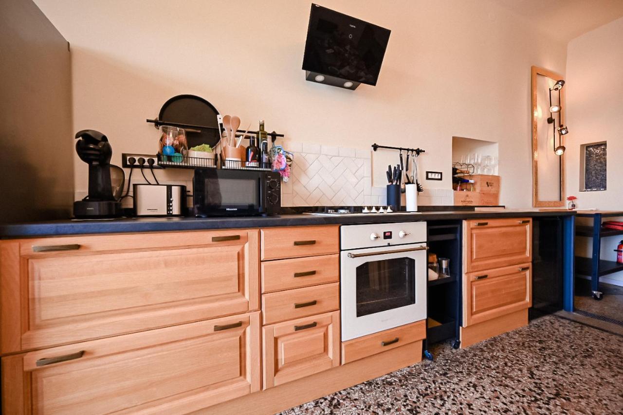 '2R' City Center Holidays And Workstays Rijeka Exterior foto